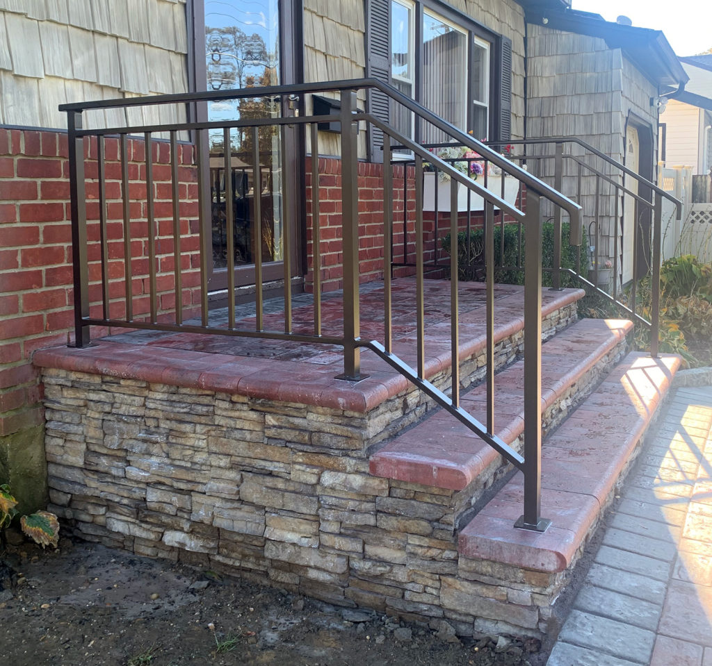 Aluminum Powder-coated Oil Rubbed Bronze Railings | West Babylon, NY Aluminum Powder-coated Oil Rubbed Bronze Railings | West Babylon, NY