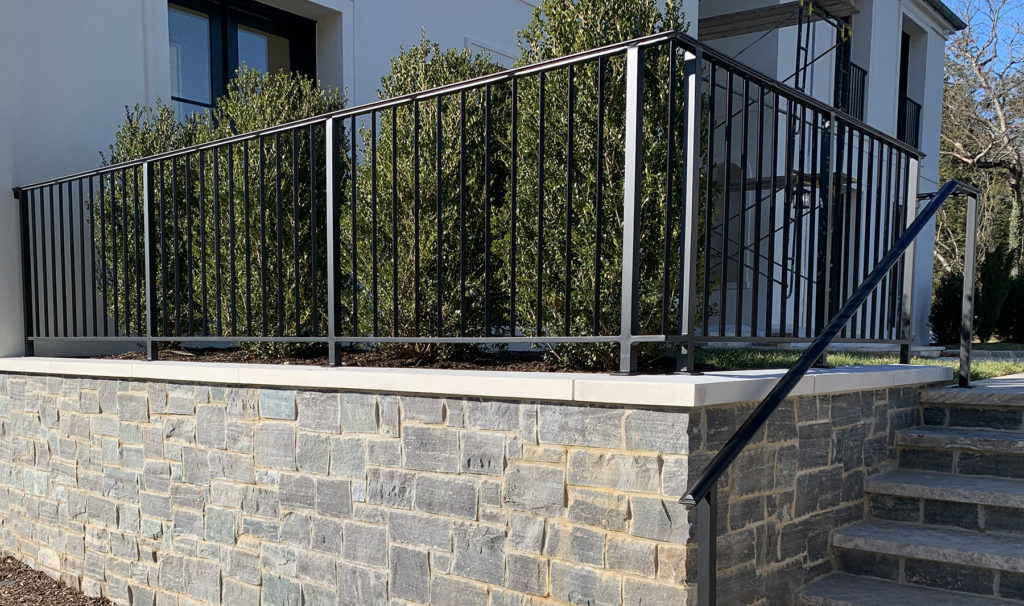 Aluminum Matte Black Powder-coated Railings | Upper Brookville, NY Aluminum Matte Black Powder-coated Railings | Upper Brookville, NY