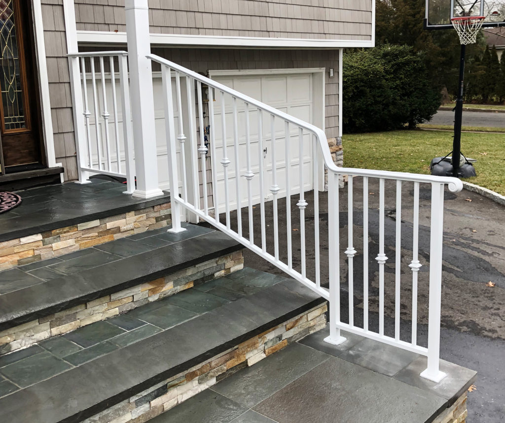 Gloss White Aluminum Railings | Hauppauge, NY Gloss White Aluminum Railings | Hauppauge, NY