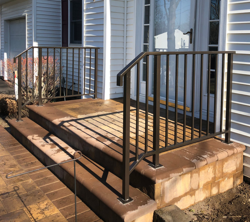 Oil Rubbed Bronze Aluminum Railings | East Meadow, NY Oil Rubbed Bronze Aluminum Railings | East Meadow, NY