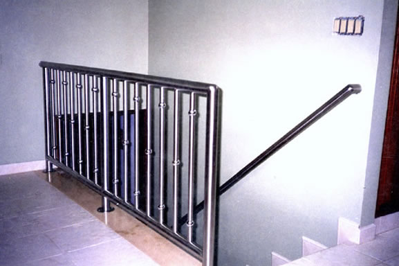 Stainless Steel Rail with Stainless Steel Balls